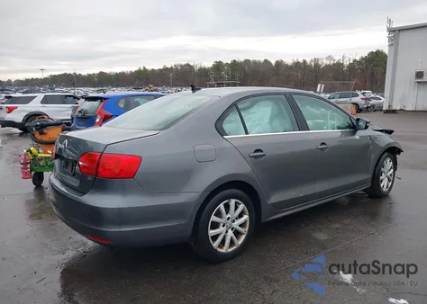 2014 Volkswagen Jetta из США, поврежденный, VIN 3VWD17AJ2EM289592